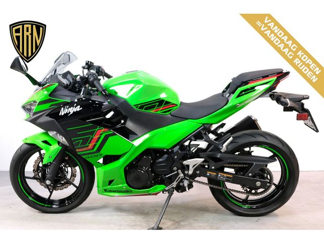 kawasaki - ninja-400