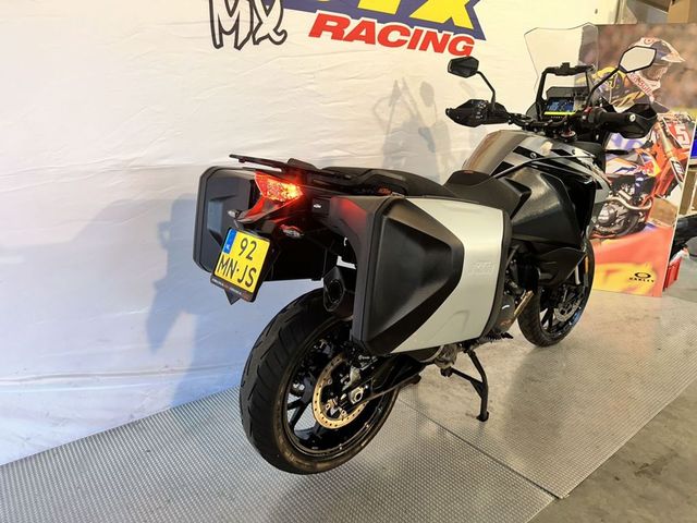 ktm - 1290-super-adventure-s