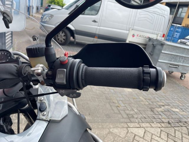 bmw - r-1200-gs-adventure