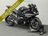YAMAHA R7
