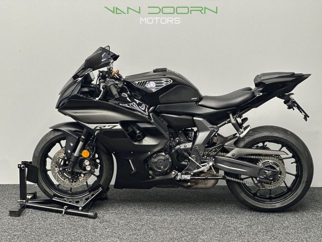 yamaha - r7