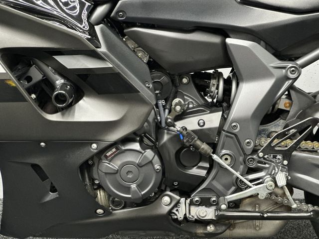 yamaha - r7