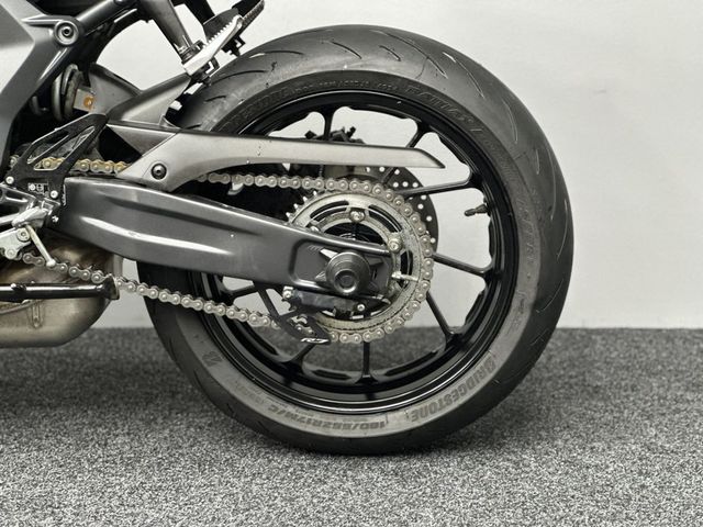 yamaha - r7