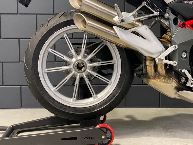 mv-agusta - brutale-1090