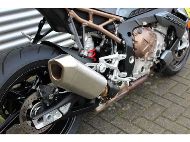 bmw - s-1000-r