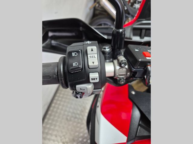 honda - crf-1000-l-africa-twin-dct