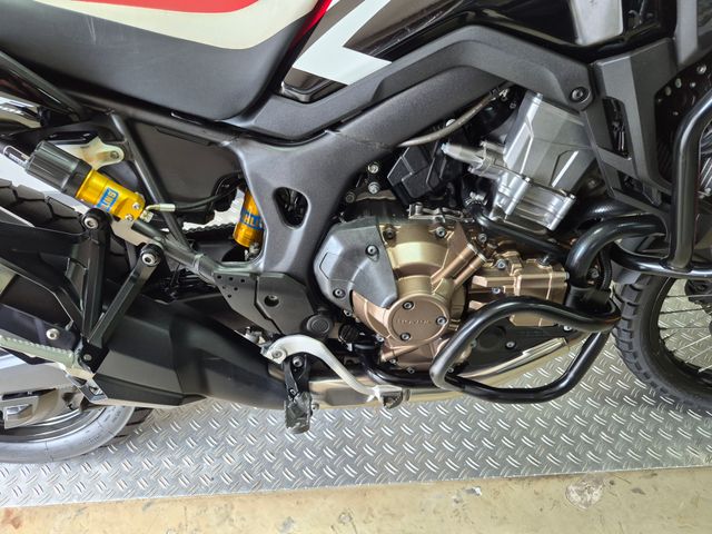 honda - crf-1000-l-africa-twin-dct