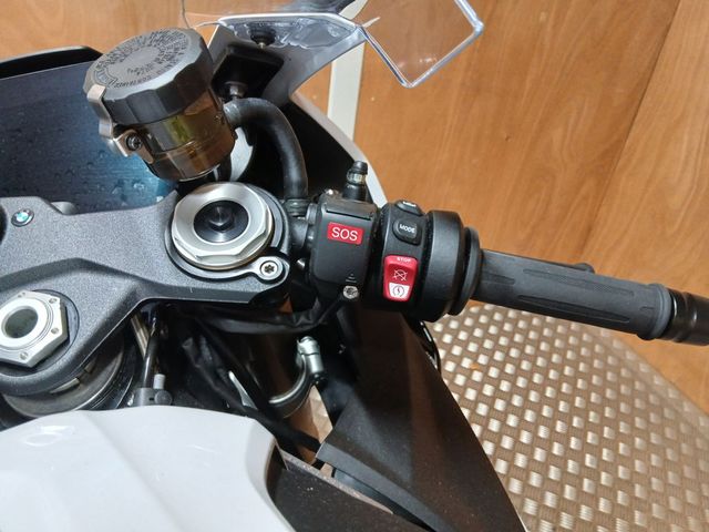 bmw - s-1000-rr