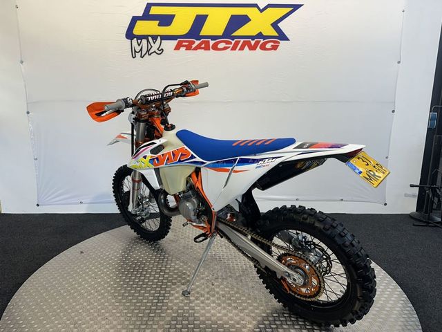 ktm - 250-exc-tpi-six-days