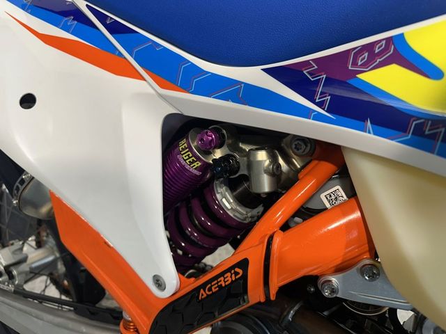ktm - 250-exc-tpi-six-days