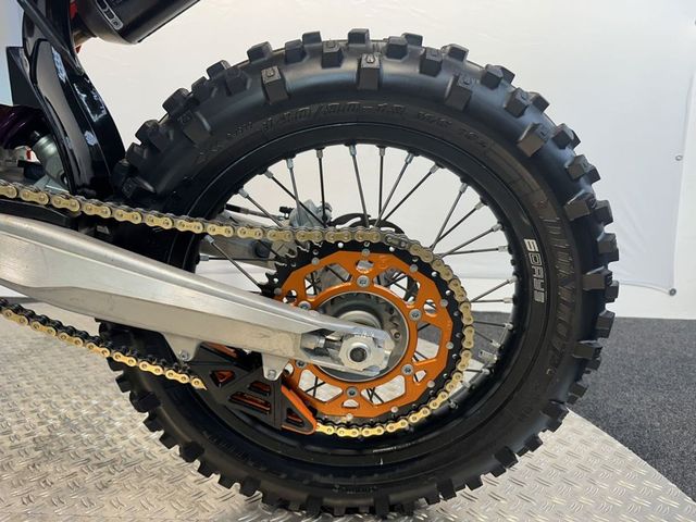 ktm - 250-exc-tpi-six-days