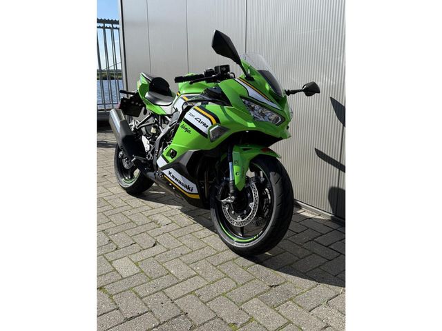 kawasaki - ninja-zx-4rr