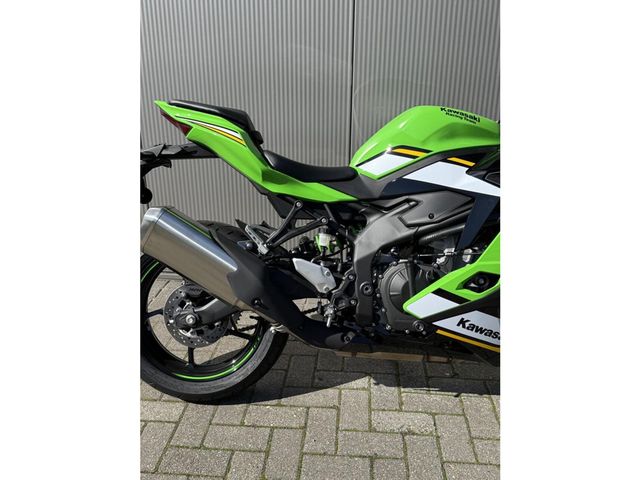 kawasaki - ninja-zx-4rr