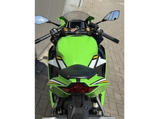 kawasaki - ninja-zx-4rr