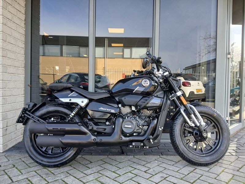 Benelli Leoncino Bobber 2026 nieuw
