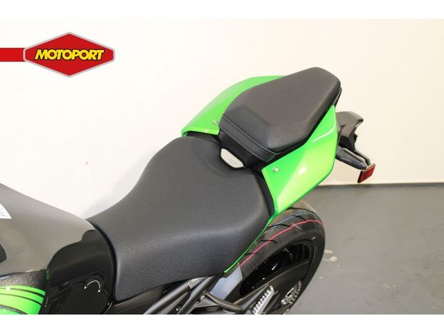 kawasaki - z900