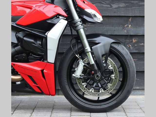 ducati - streetfighter-v2