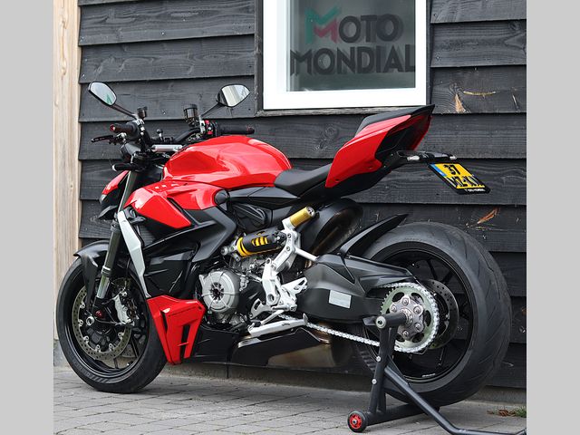 ducati - streetfighter-v2