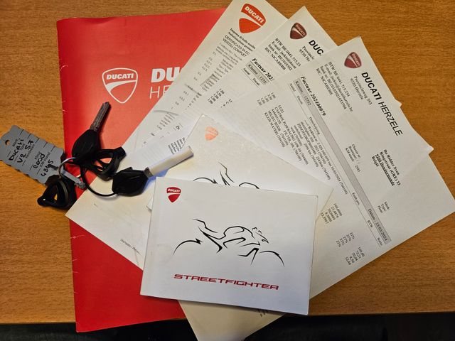 ducati - streetfighter-v2