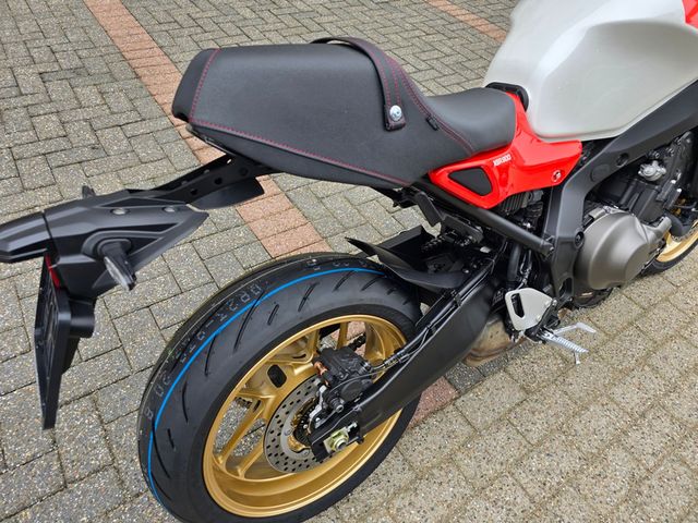 yamaha - xsr-900