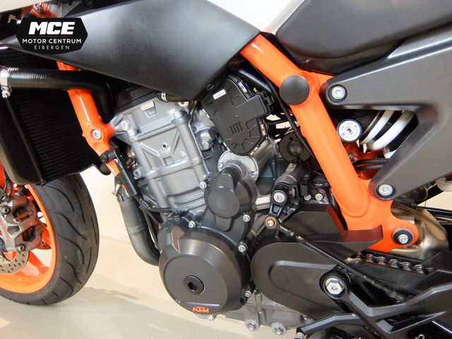 ktm - 890-duke-r