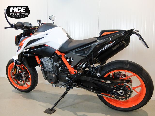 ktm - 890-duke-r