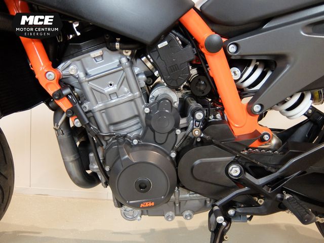 ktm - 890-duke-r