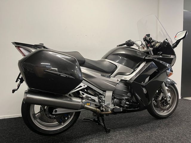 yamaha - fjr-1300