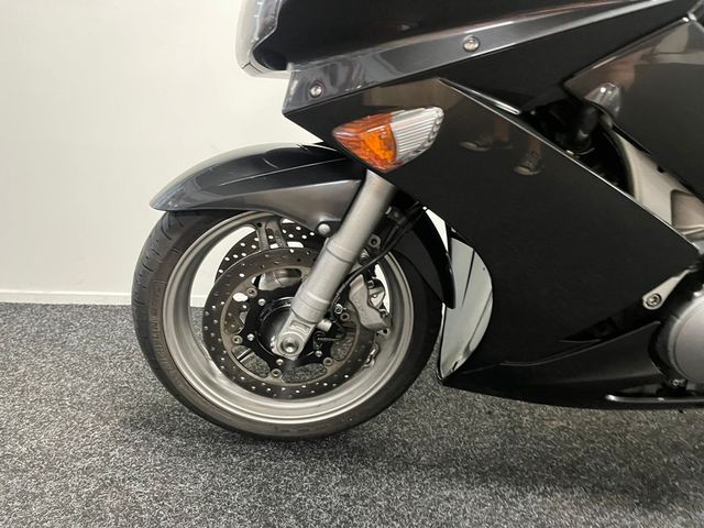 yamaha - fjr-1300