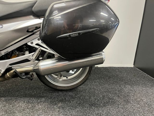 yamaha - fjr-1300