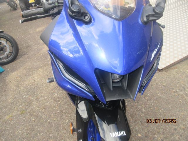 yamaha - yzf-r-125-abs