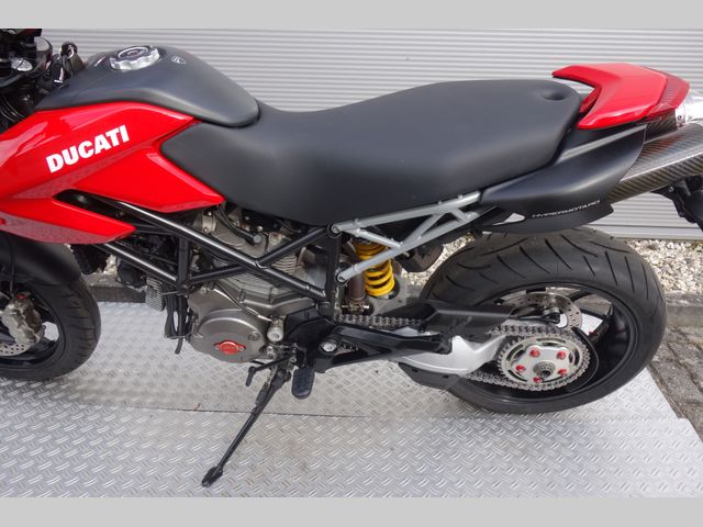 ducati - hypermotard-796
