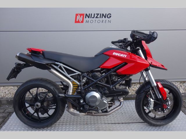 ducati - hypermotard-796