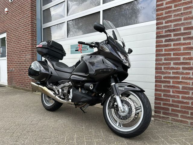 honda - nt-700-v-deauville-abs