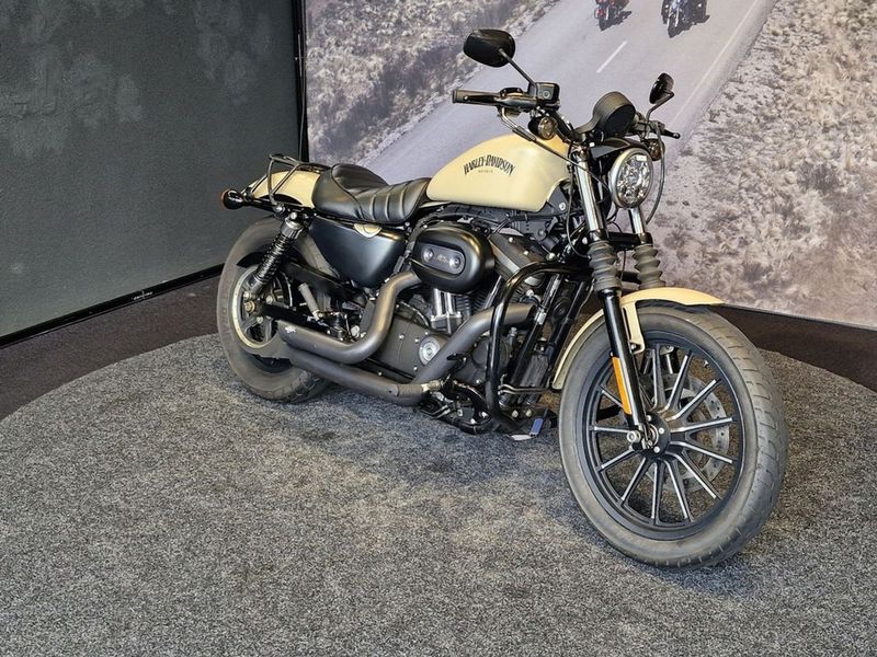 Harley-Davidson Iron 883 2015 occasion