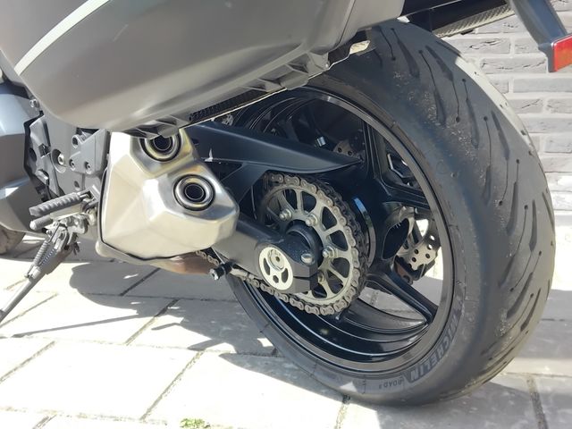 kawasaki - z-1000-sx