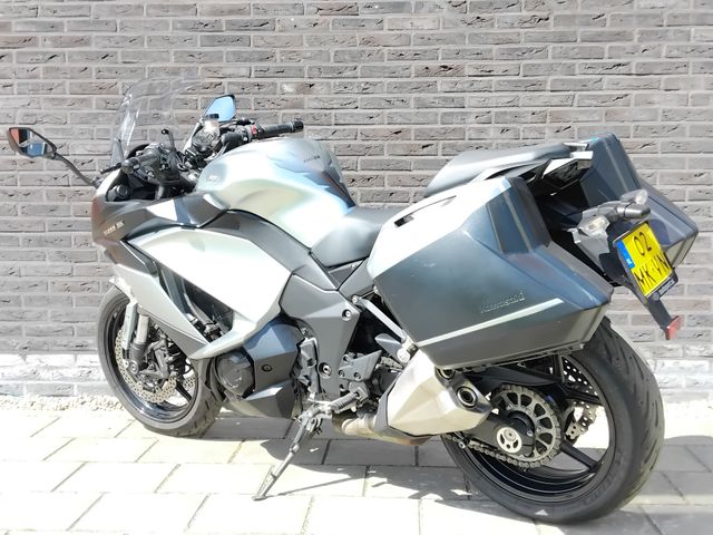 kawasaki - z-1000-sx