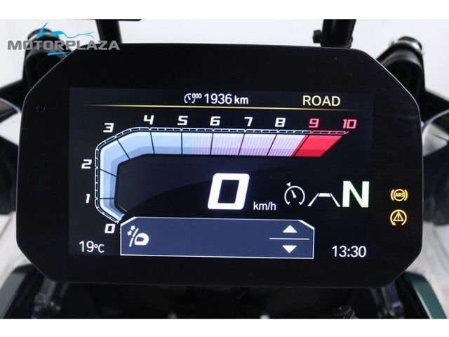 bmw - r-1300-gs-adventure