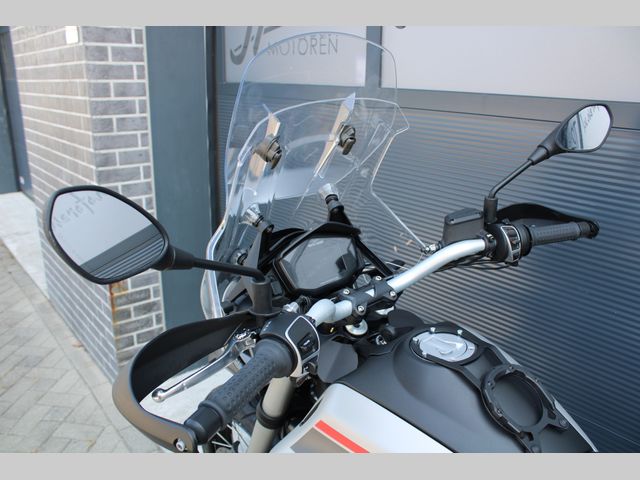 moto-guzzi - v-85-tt