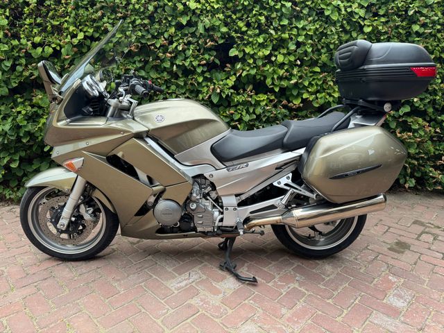 yamaha - fjr-1300