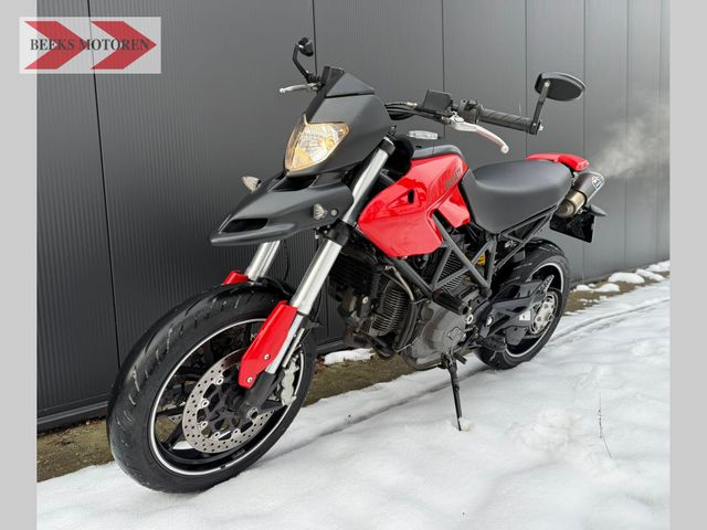 ducati - hypermotard-796