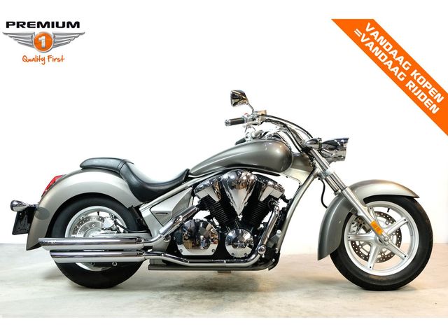 honda - vt-1300-cx-abs