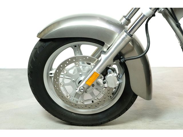 honda - vt-1300-cx-abs