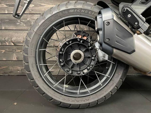 moto-guzzi - stelvio