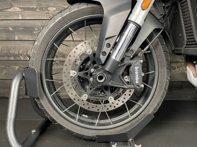 moto-guzzi - stelvio