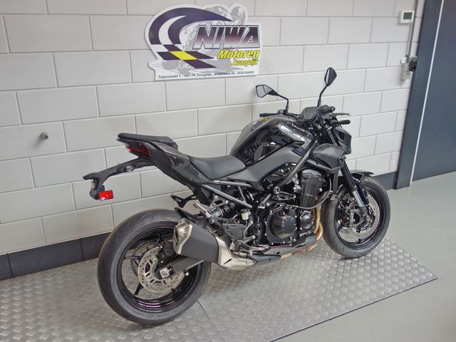 kawasaki - z900-70kw