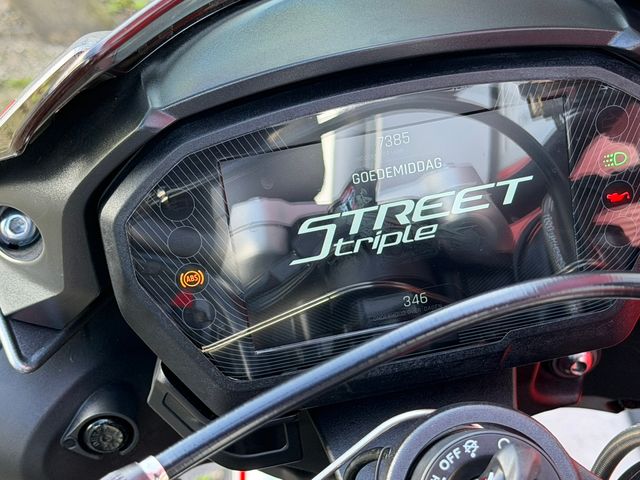 triumph - street-triple-rs