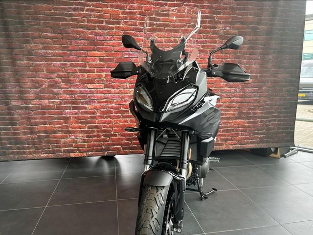 bmw - f-900-xr