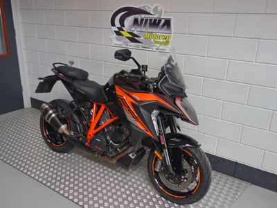 KTM 1290 SUPER DUKE GT – foto 3