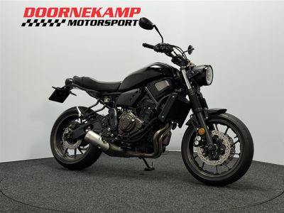 YAMAHA XSR 700 – foto 2